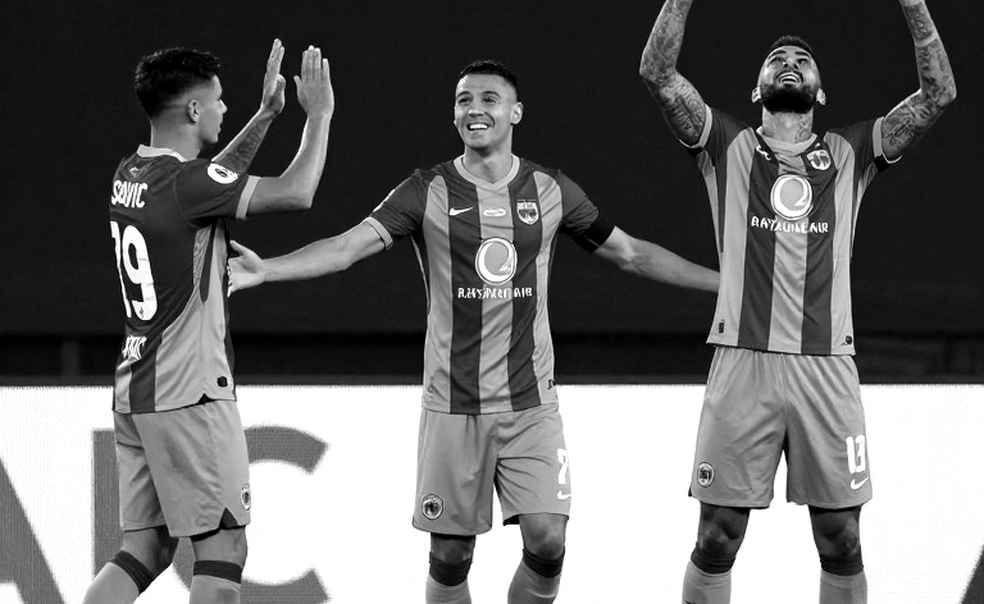 31 phút của Sugawara: Kẻ giữ nhịp thầm lặng của Cagliari